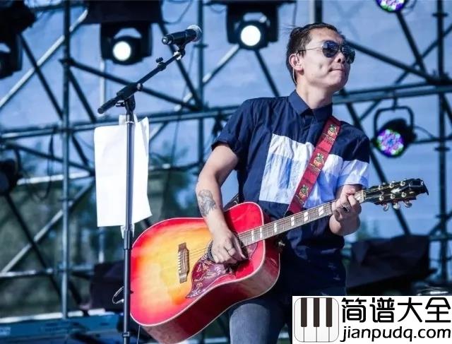 躺在我怀中吉他谱_吴文青树-房东的猫_把我们那个宽阔的胸膛向我们至亲至爱的人敞开