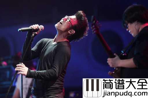 再见青春吉他谱_汪峰_不惧将来,不念过往