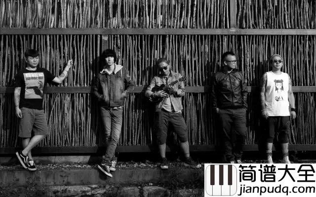 为你唱首歌吉他谱_痛仰乐队_莎菲娜