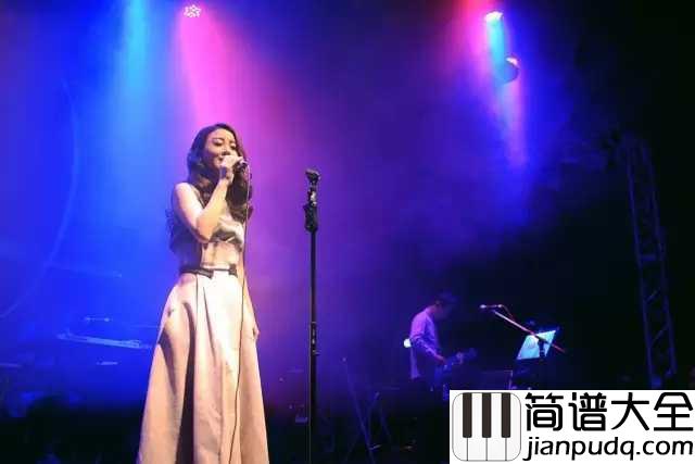 我们都是好孩子吉他谱_王筝_请别说我们不单纯，我们也曾有过天真