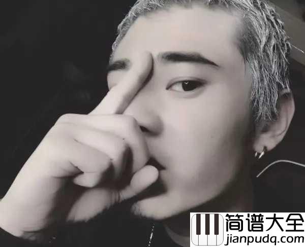 像暗杀似的绕到背后突然拥抱你吉他谱_太一_眼里的耳边的梦,布达布达蹦