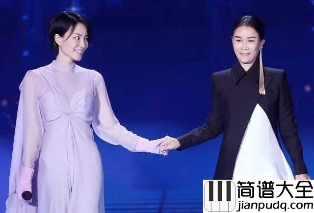 岁月吉他谱_王菲-那英_20年岁月：珍惜眼前人，心中无黄昏