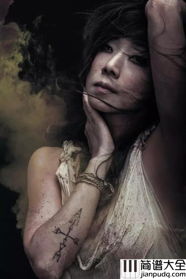 至少还有你吉他谱_林忆莲_值得我去珍惜